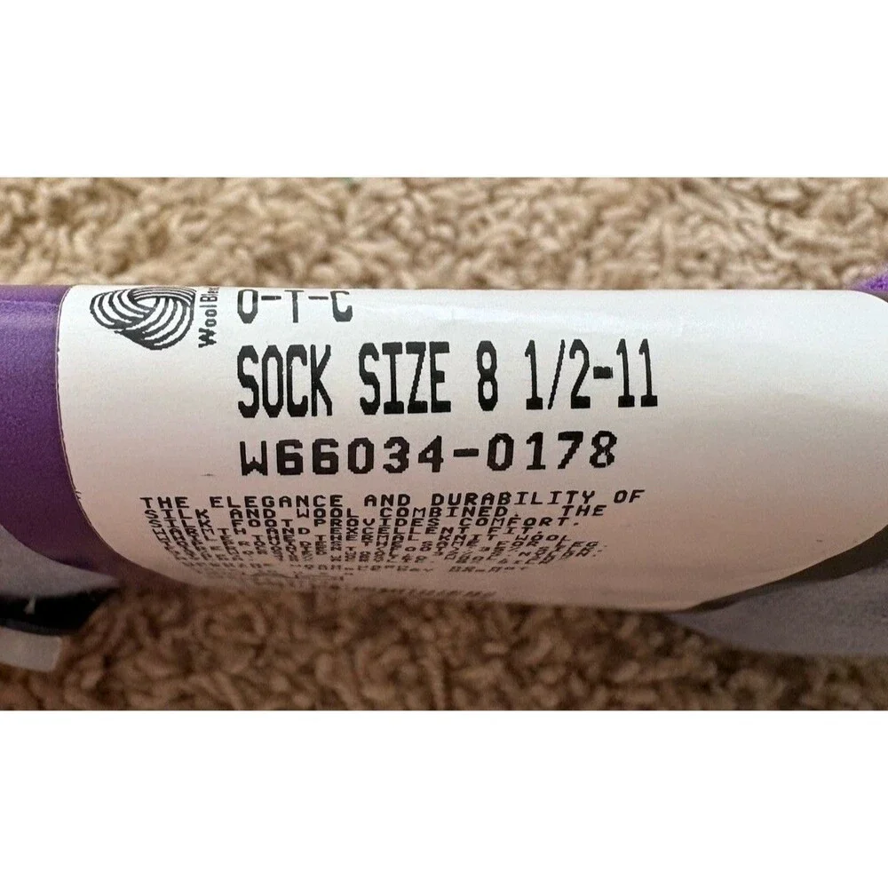 Vtg Ridgeview Silk Wool Blend Skiing Socks Purple Silver Size 8.5-11 USA  NEW!